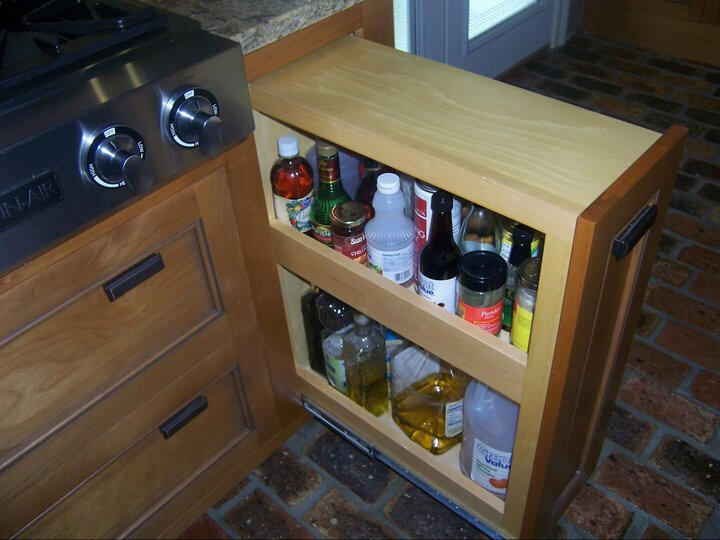 Kitchen Cabinet Pull Out Shelf