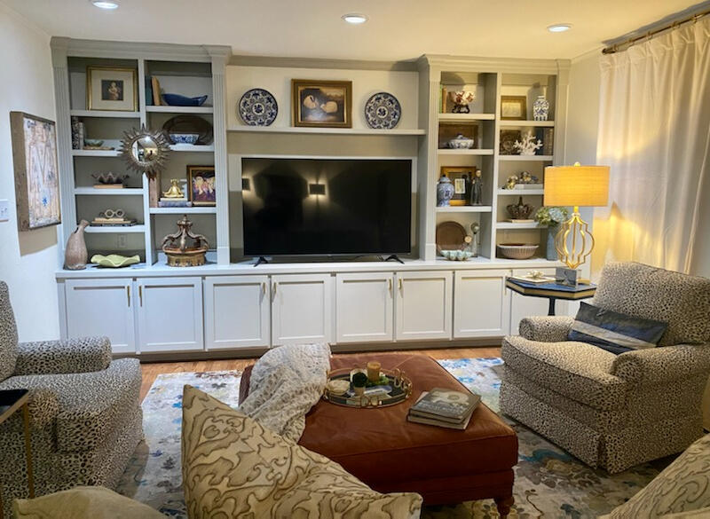 Built-in shelves Built-in shelves